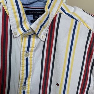 Vintage Tommy Hilfiger shirt